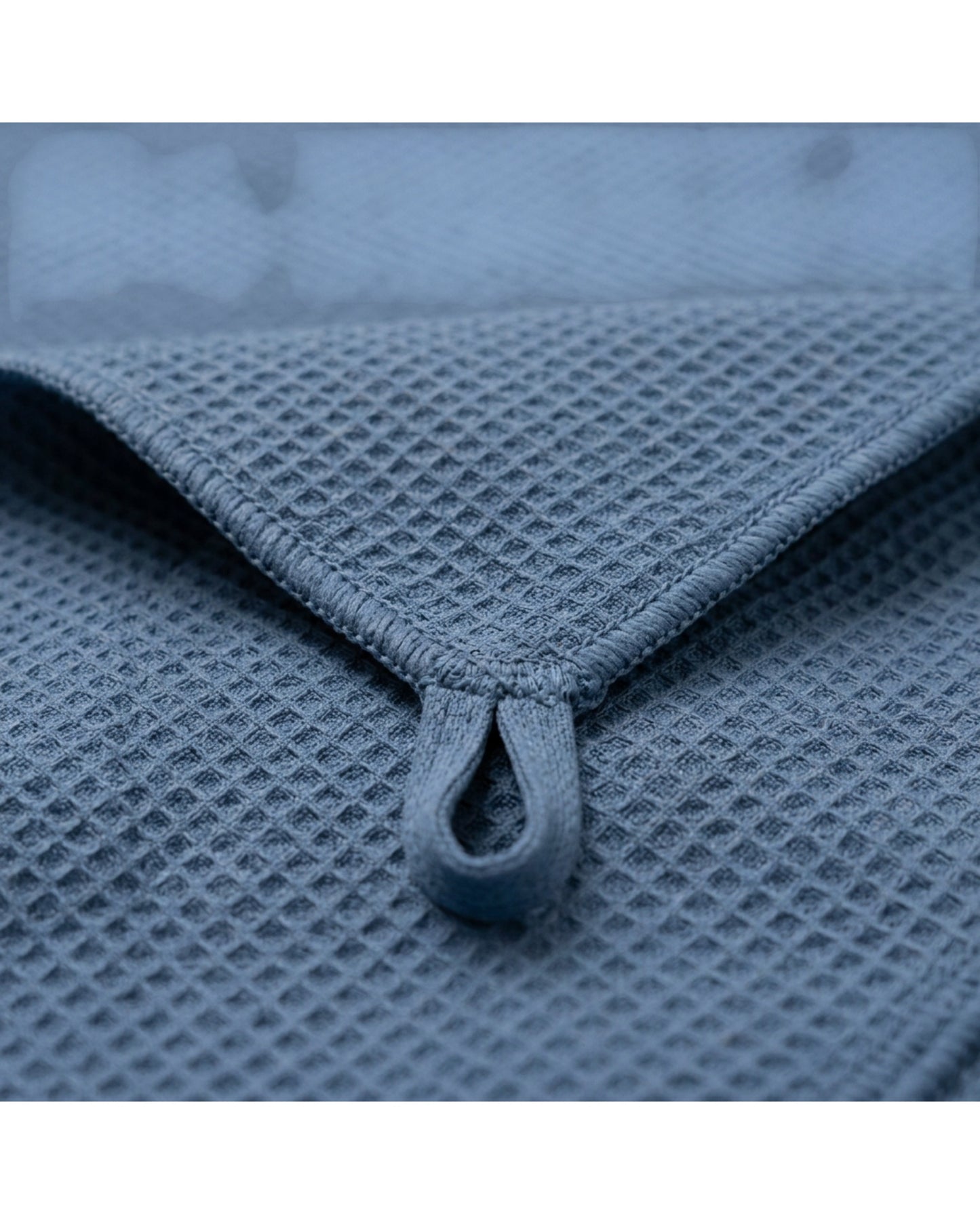 Leay Waffle-Weave Training Towel 70 x 35 cm Slate Blue - Detail view