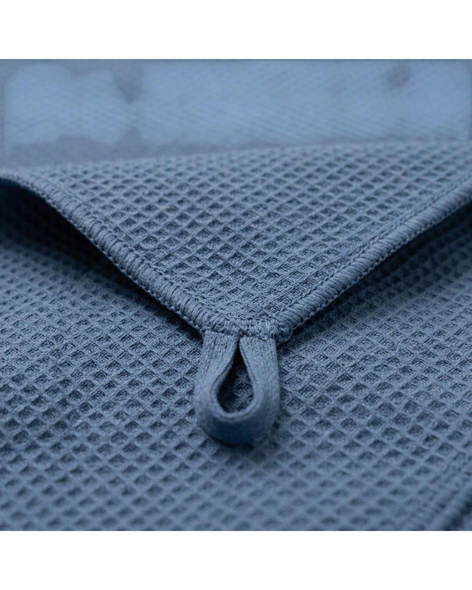 Leay Waffle-Weave Training Towel 70 x 35 cm Slate Blue - Detail view